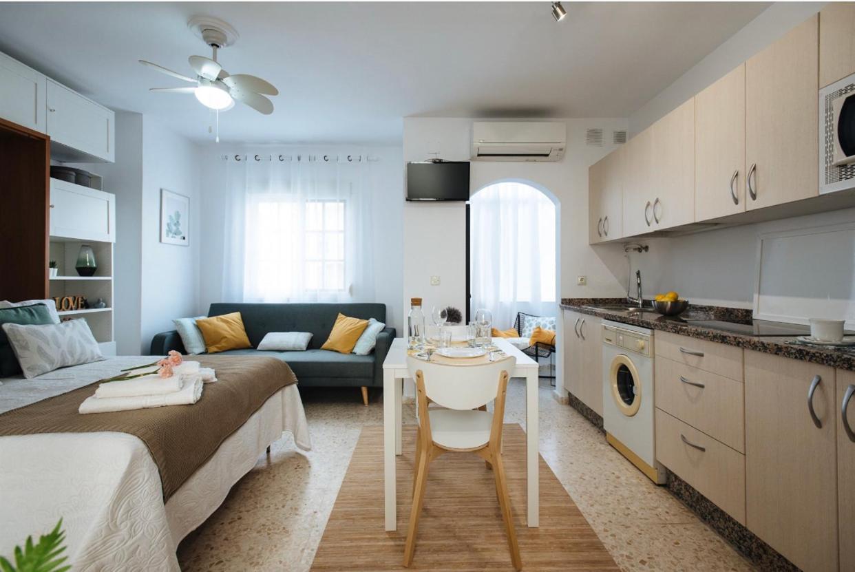Lyrioshomes Apartment